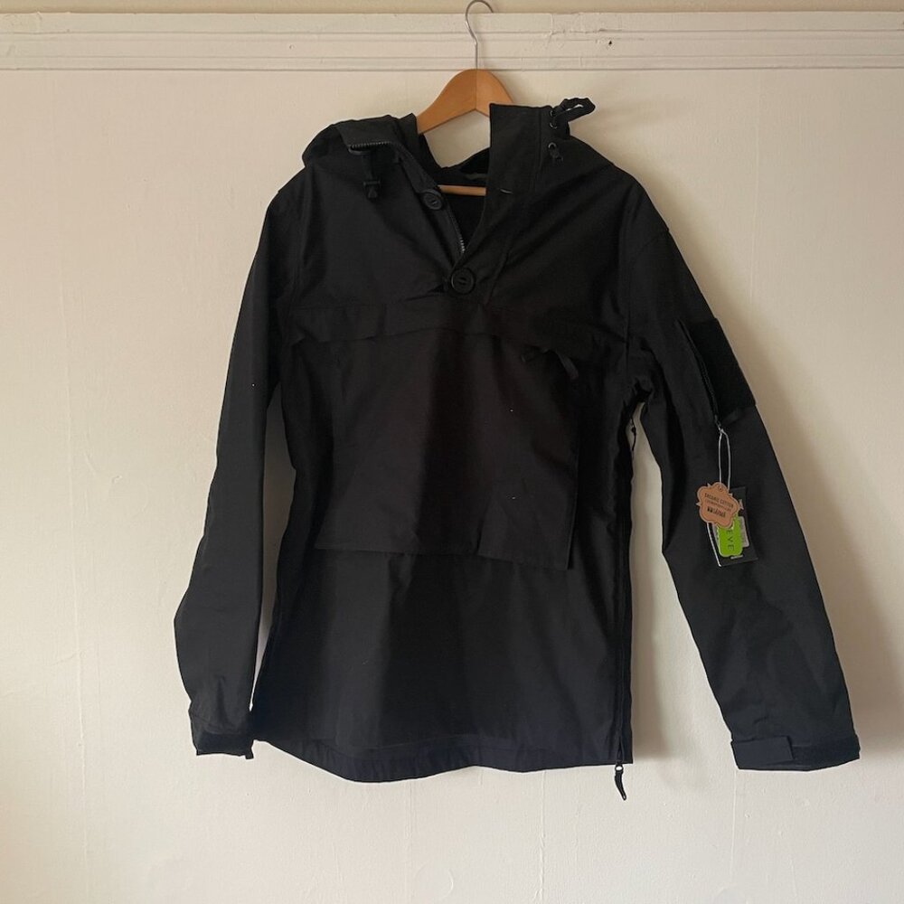 Varusteleka Särmä Windproof Anorak BNWT
